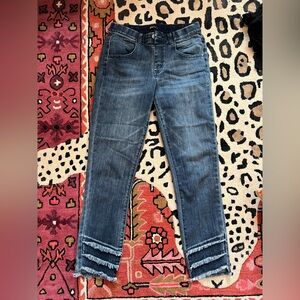 Boutique ankle jeans